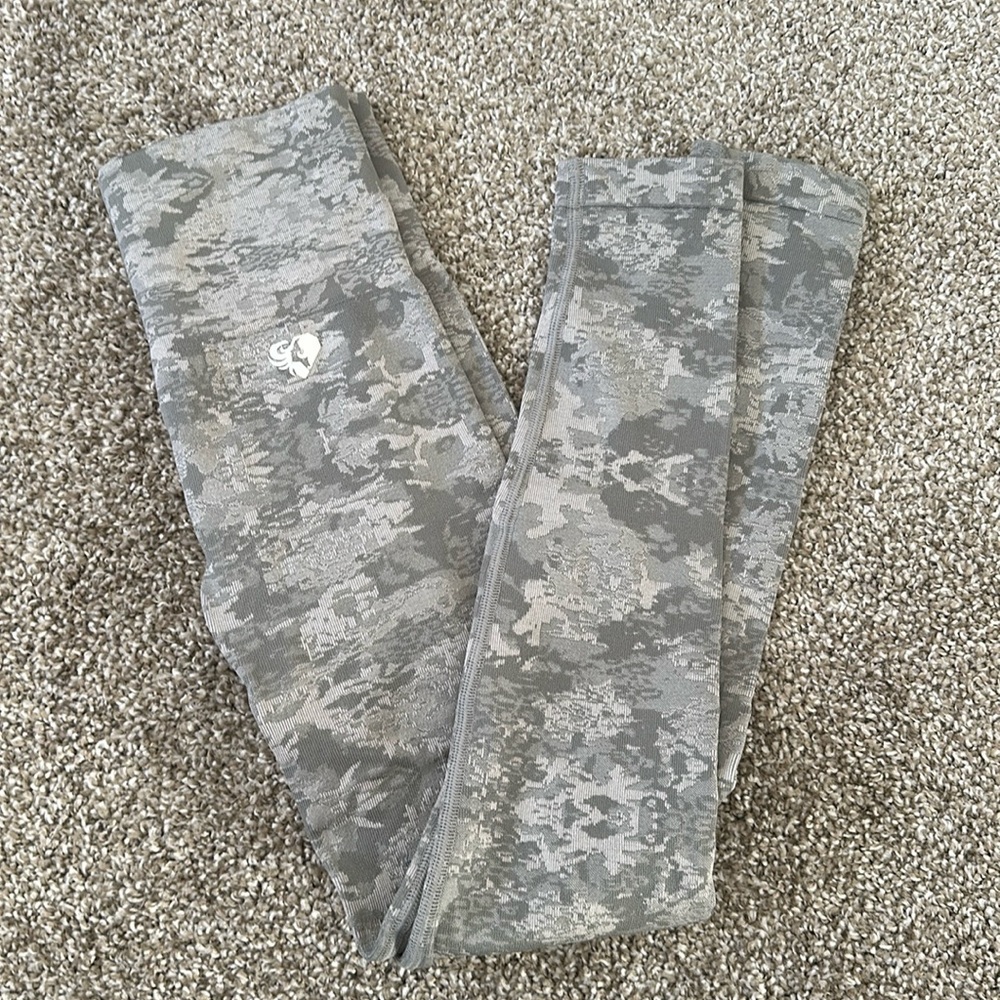 Women’s best light grey leggings
